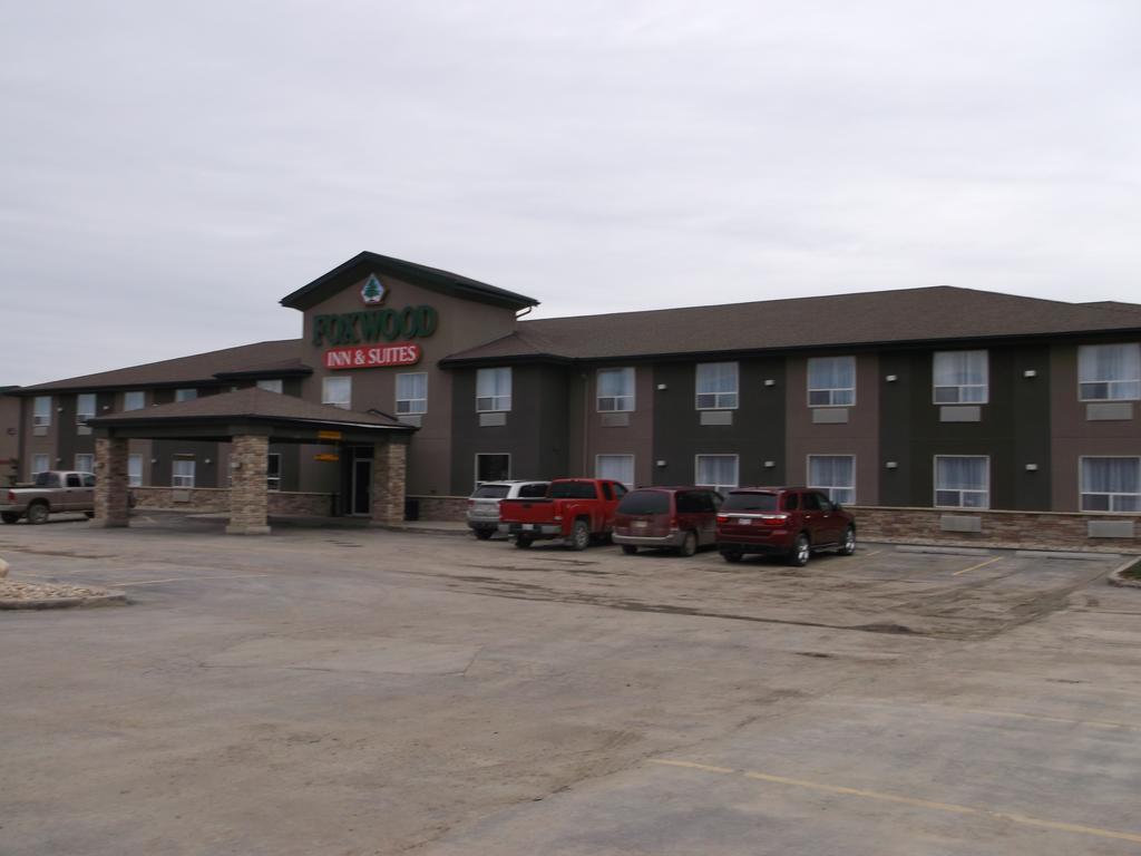 Foxwood Inn And Suites Fox Creek Exterior foto